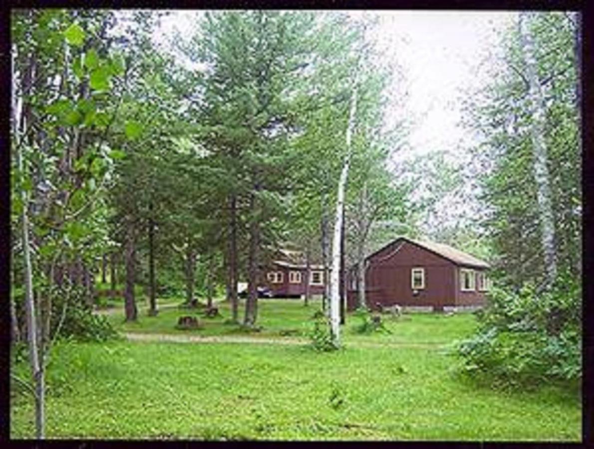 Musky Joe'S Twin Pines Resort New Post Extérieur photo