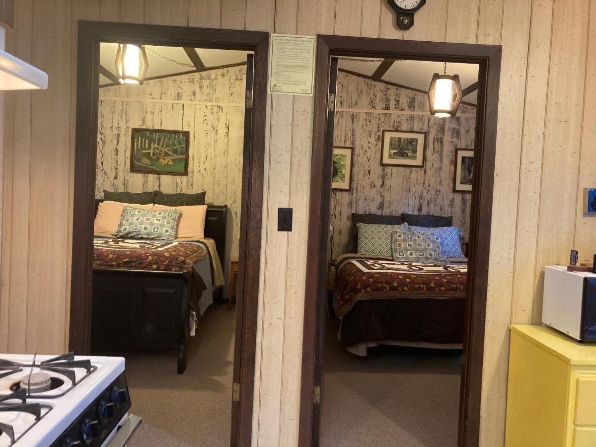 Musky Joe'S Twin Pines Resort New Post Extérieur photo