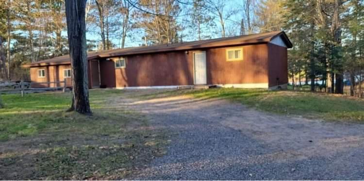 Musky Joe'S Twin Pines Resort New Post Extérieur photo