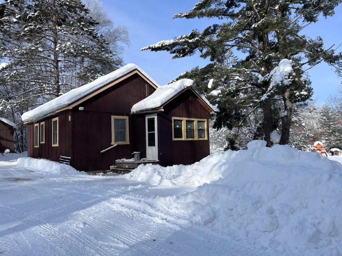 Musky Joe'S Twin Pines Resort New Post Extérieur photo