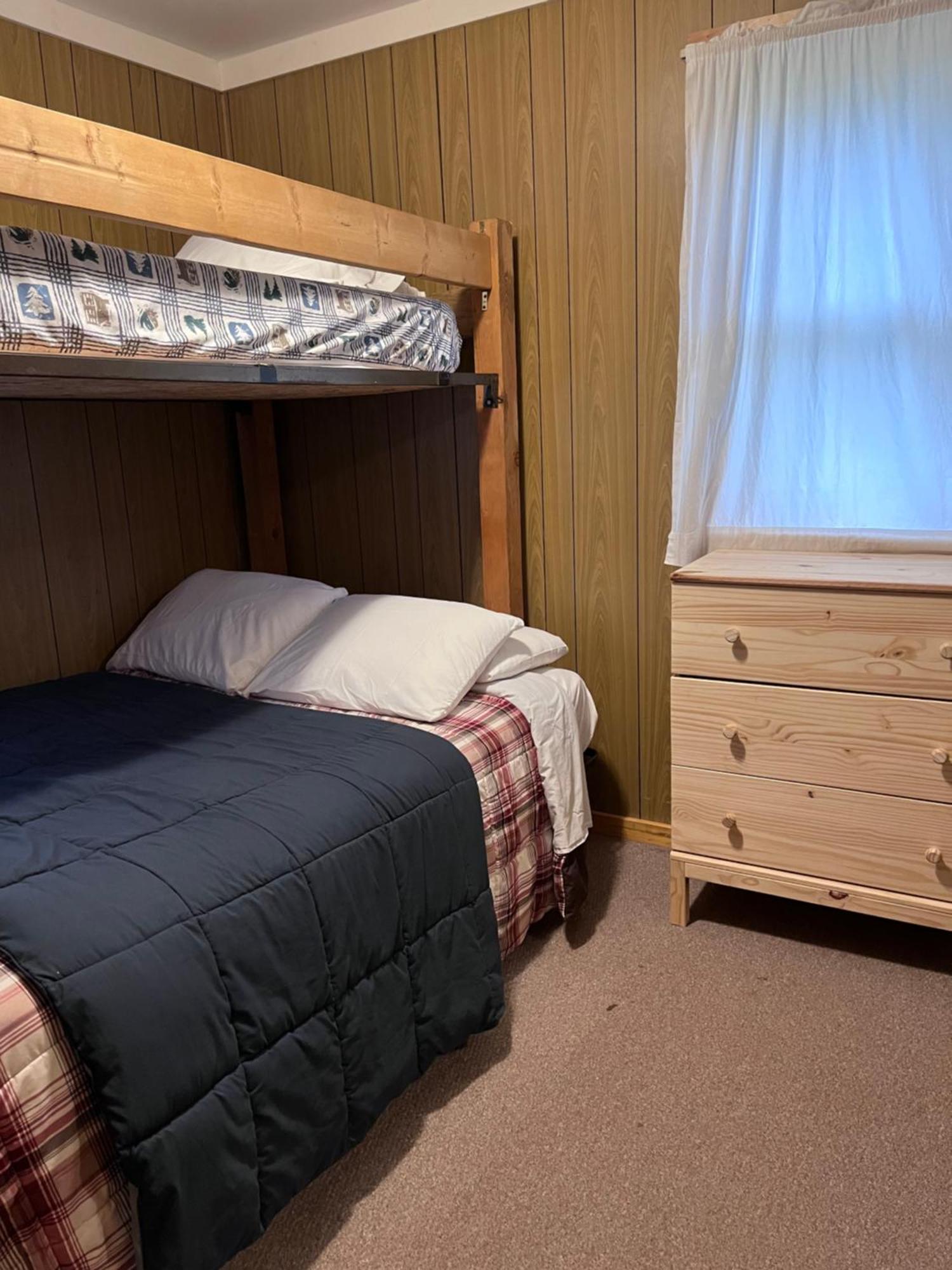 Musky Joe'S Twin Pines Resort New Post Extérieur photo